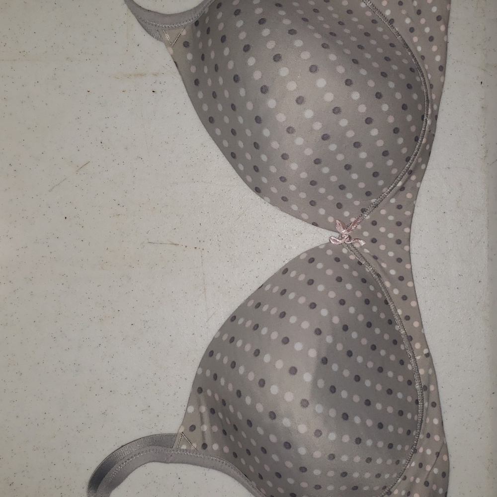 Warner's Wireless Bra 36C